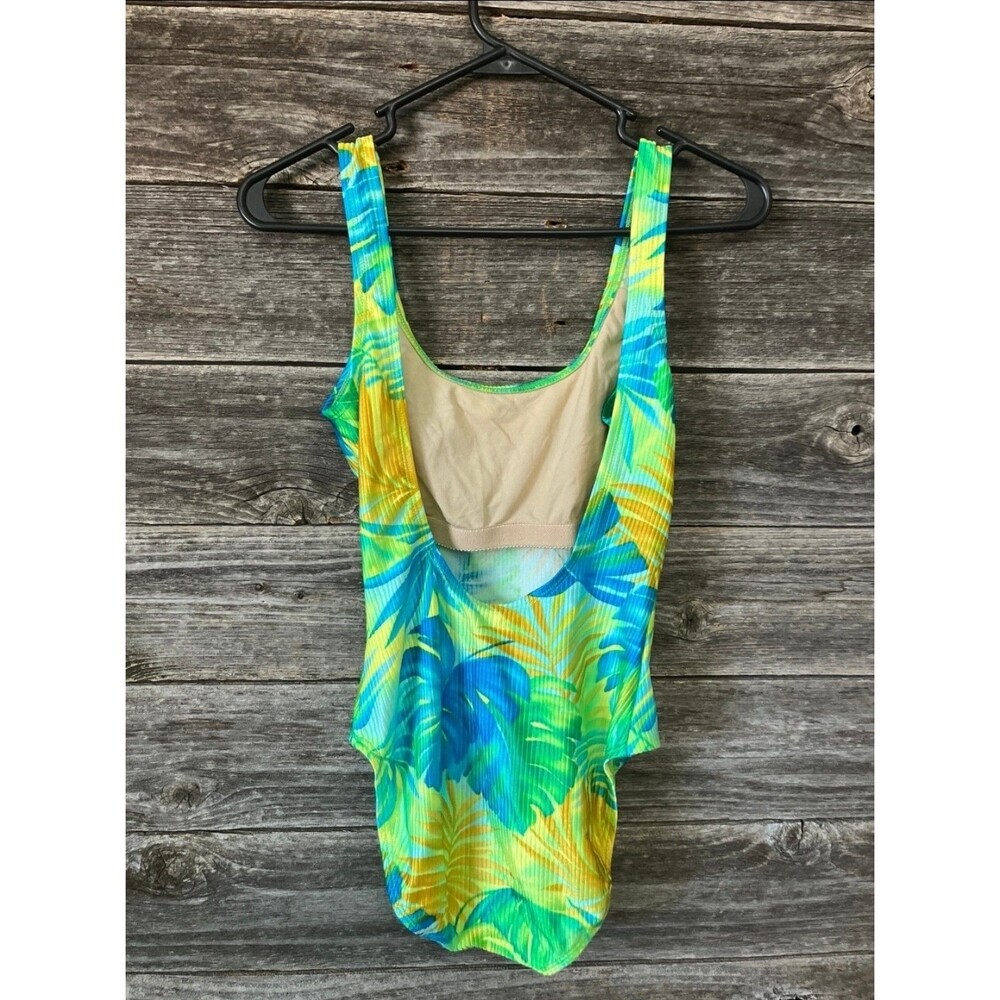 Catalina 1 piece with skirt swimsuit - Picture 4 of 6